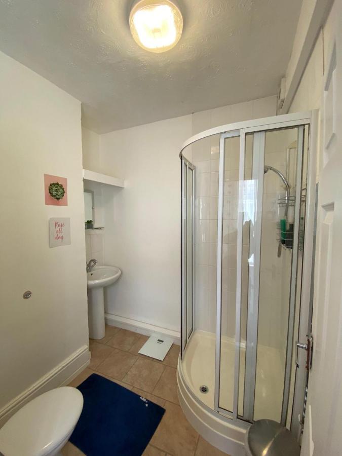 Radanks House - Fratton Apartment Portsmouth Bagian luar foto