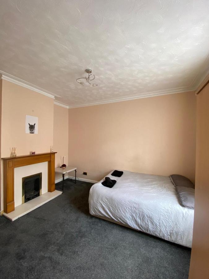 Radanks House - Fratton Apartment Portsmouth Bagian luar foto